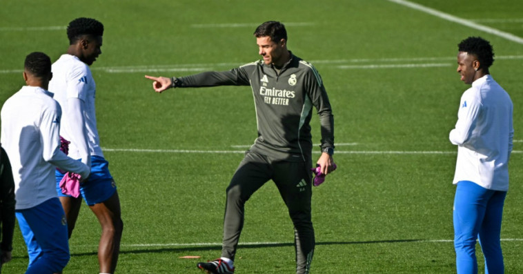 Spanish coach Xabi Alonso 