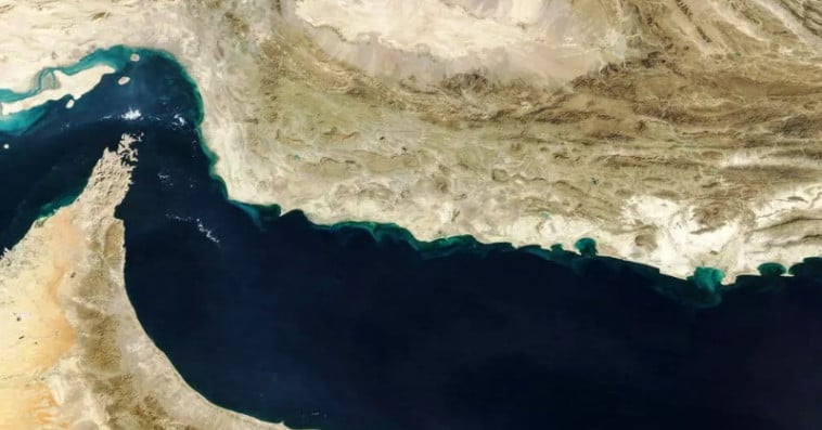 مضيق هرمز 