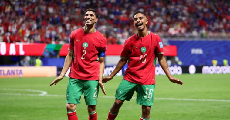 أشرف حكيمي وياسين جسيم يحتفلان بالهدف الرابع للمغرب في مرمى هايتي